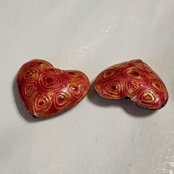 Jewelry lot for rehab; charms, Venetian watermelon beads, hearts, bangles - Picture 5 of 14